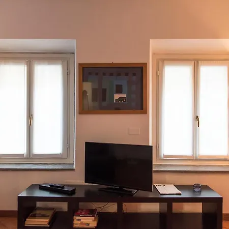 Youhosty - Laghetto Small 3 Apartment